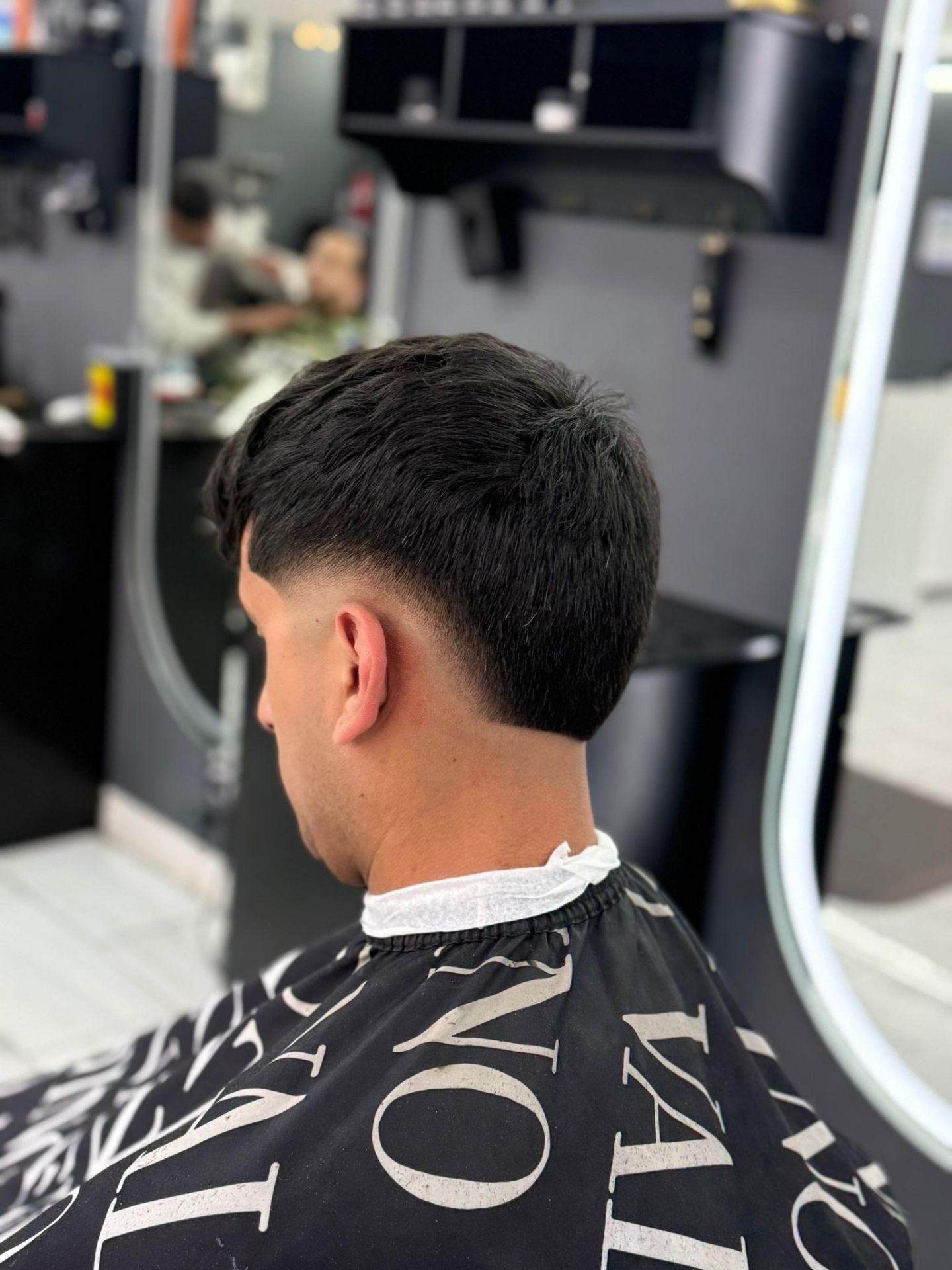 Classic low taper with textured top